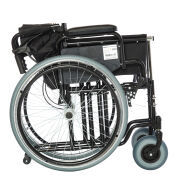 Römer R221B 45 cm Baldır Destekli Manuel Tekerlekli Sandalye