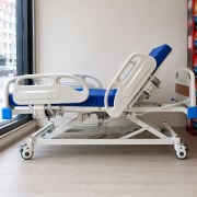 4 Motorlu Full ABS Hasta Karyolası | Elektrikli Trendelenburg Hasta Yatağı 200-220 kg 90x190 cm