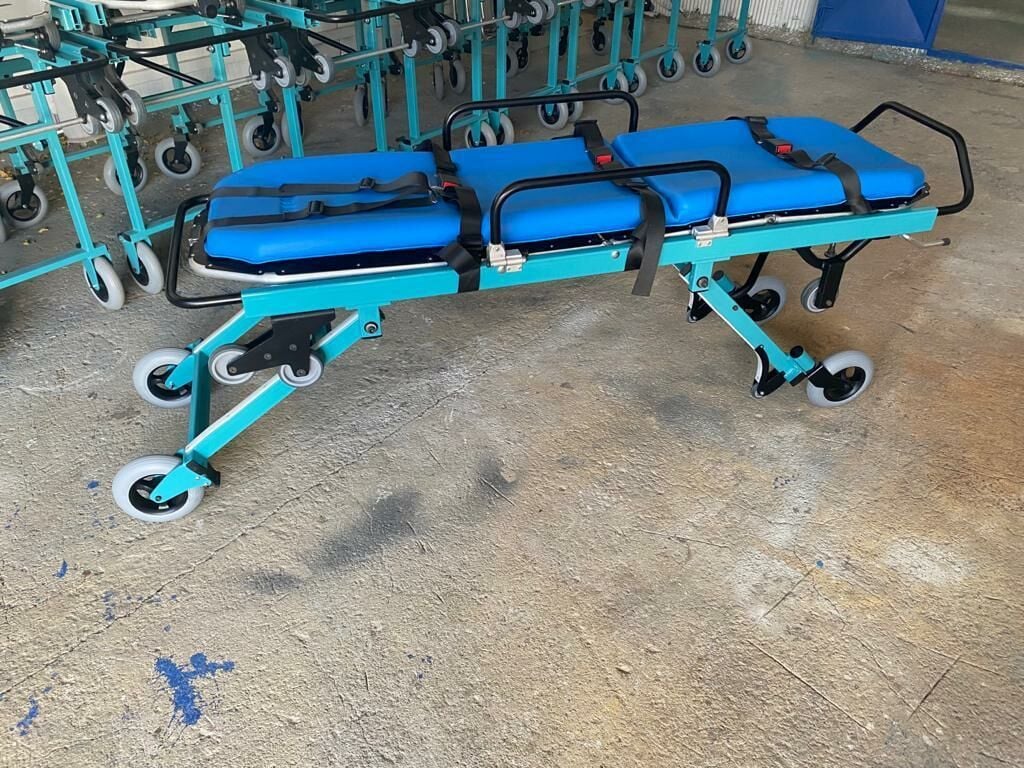 TAGESAN Katlanabilir Tekerlekli Ambulans Sedyesi Mavi